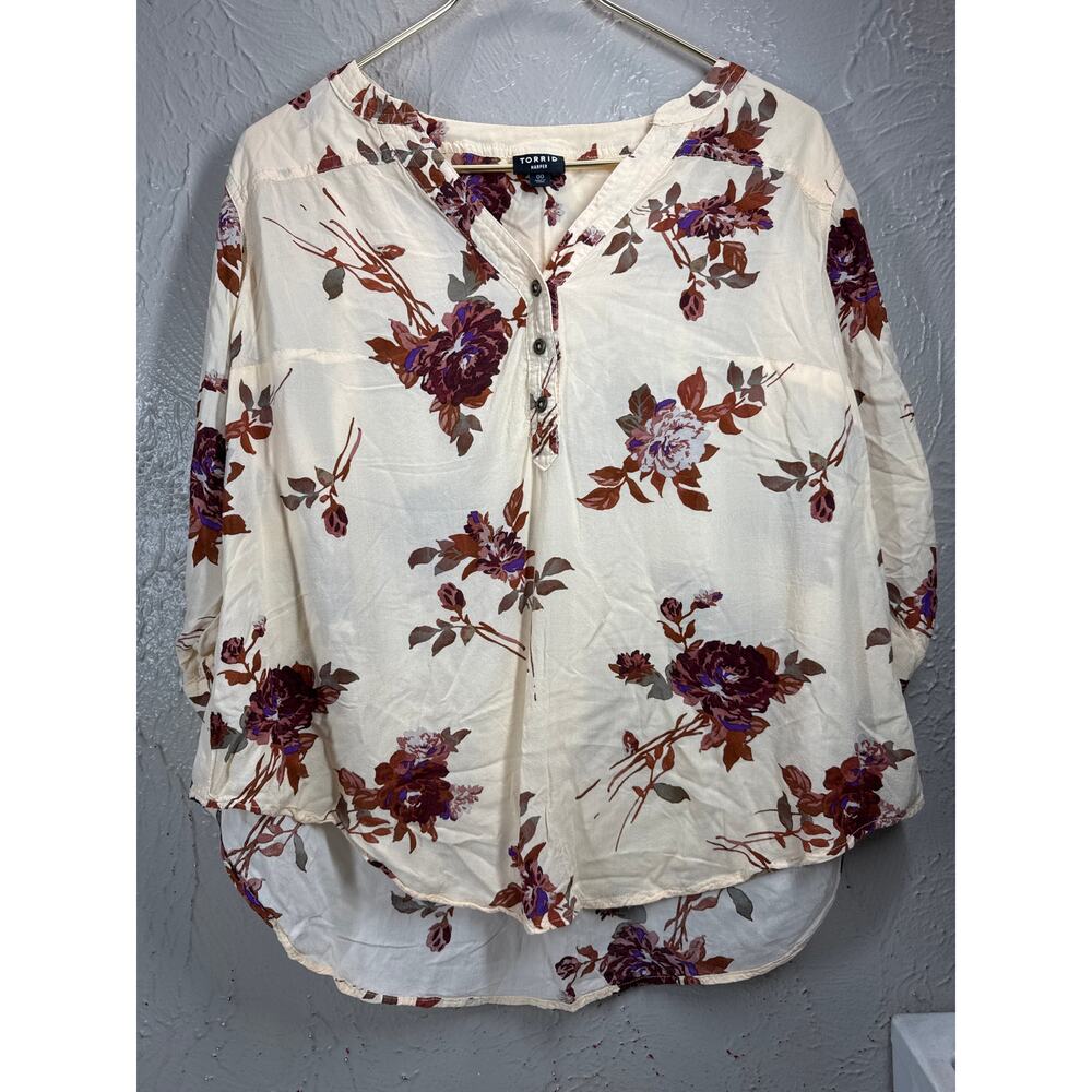 Torrid Harper Womens Peach Floral Button‎ Front 3/4 Sleeve Blouse Size 00